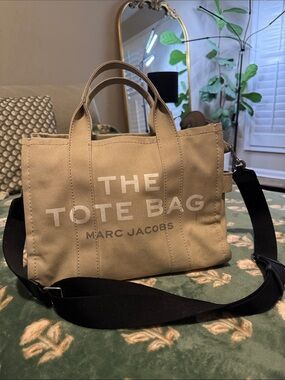Marc Jacobs Canvas Tote in Beige with Black Strap